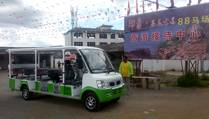 織金洞5座電動巡邏車.jpg